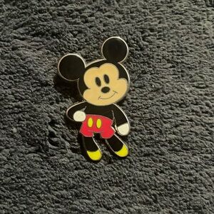 🔮3/$20 Mickey Mouse Disney Pin Trading Mickey Pin